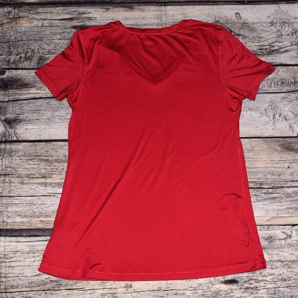 Athletic Works Red Poly V Neck Stretch Top Women's Size Medium - Picture 5 of 5